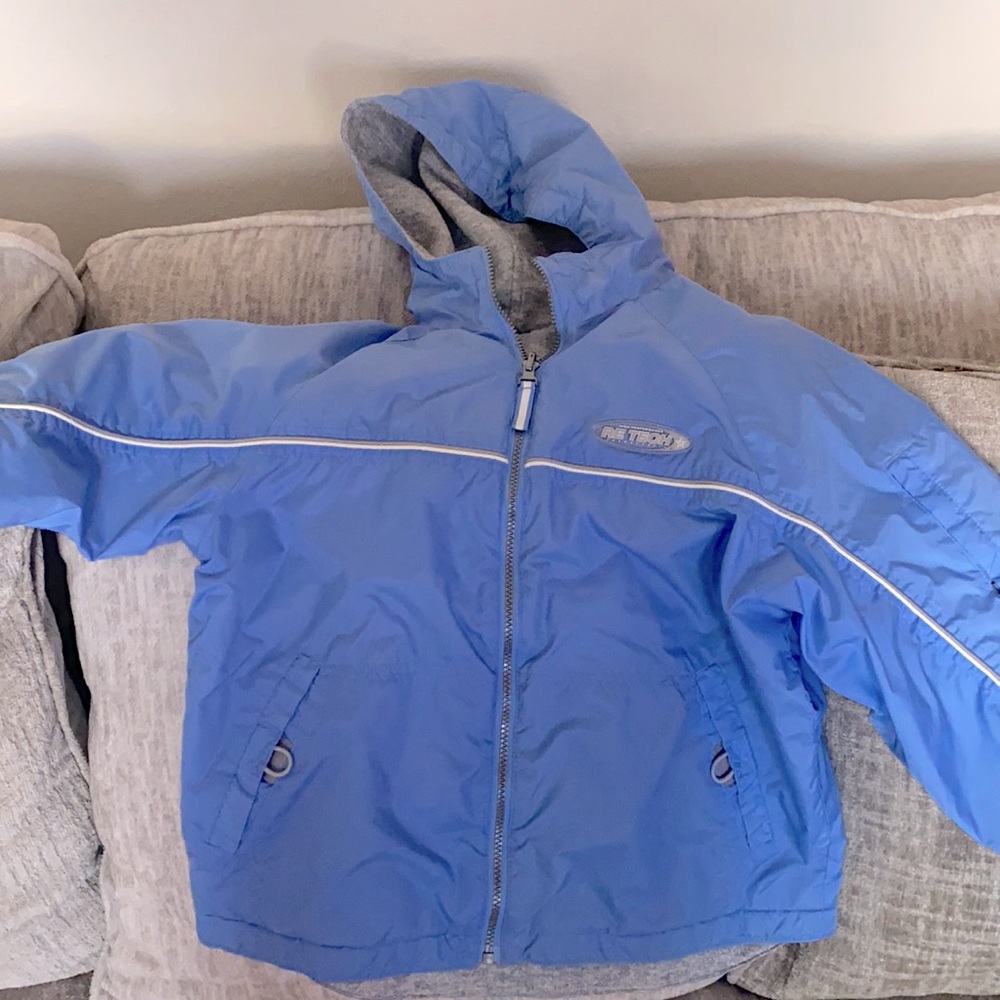 Girls size 10/12 snowboarding jacket